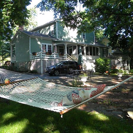 The Bed And Breakfast At Oliver Phelps Canandaigua Exterior photo