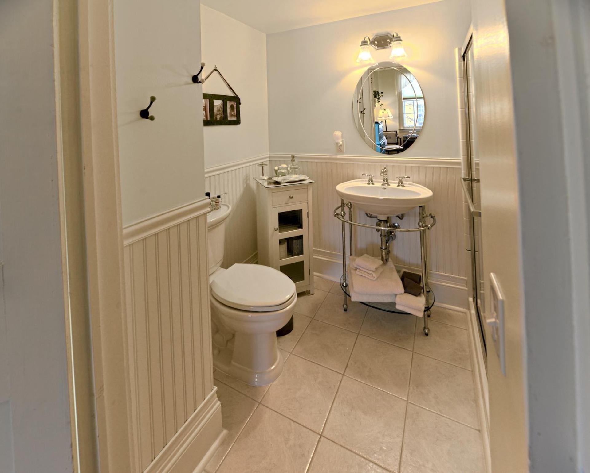 The Bed And Breakfast At Oliver Phelps Canandaigua Room photo