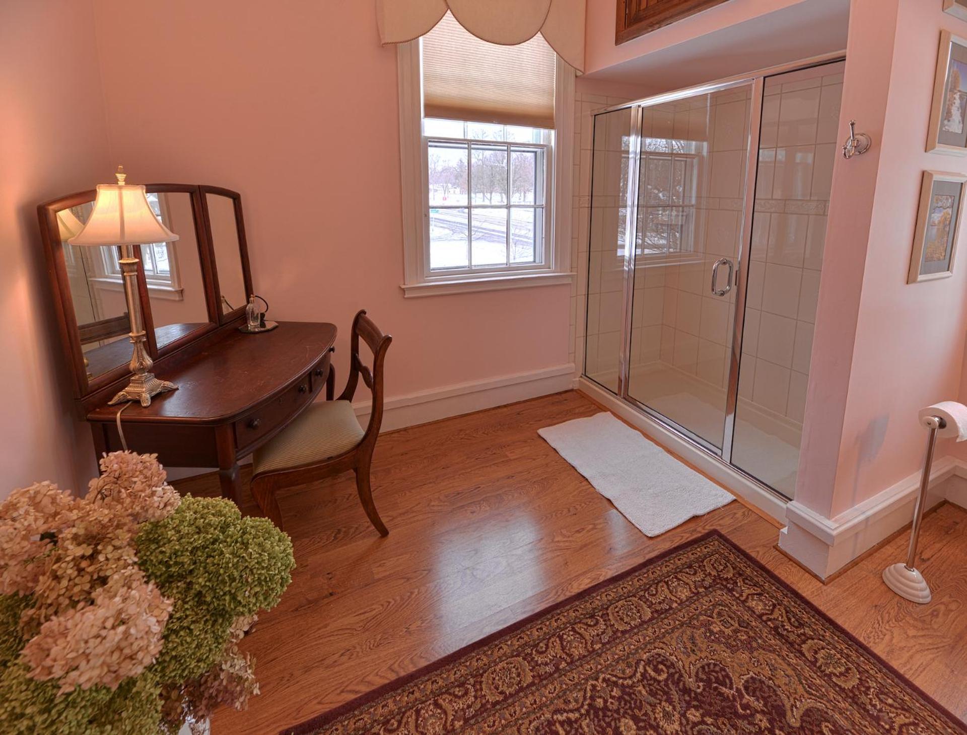 The Bed And Breakfast At Oliver Phelps Canandaigua Room photo